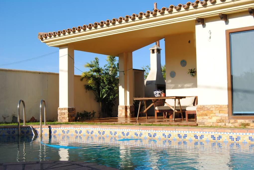 Villa Romina Piscina Privada 치클라나 데 라 프론테라 외부 사진