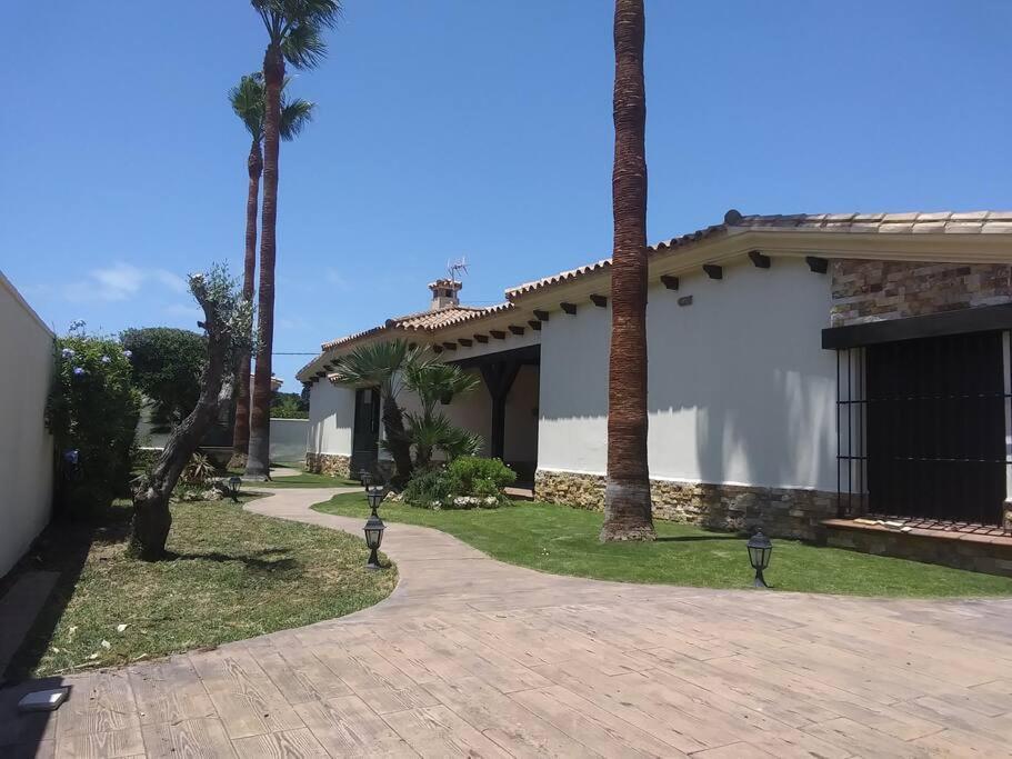 Villa Romina Piscina Privada 치클라나 데 라 프론테라 외부 사진